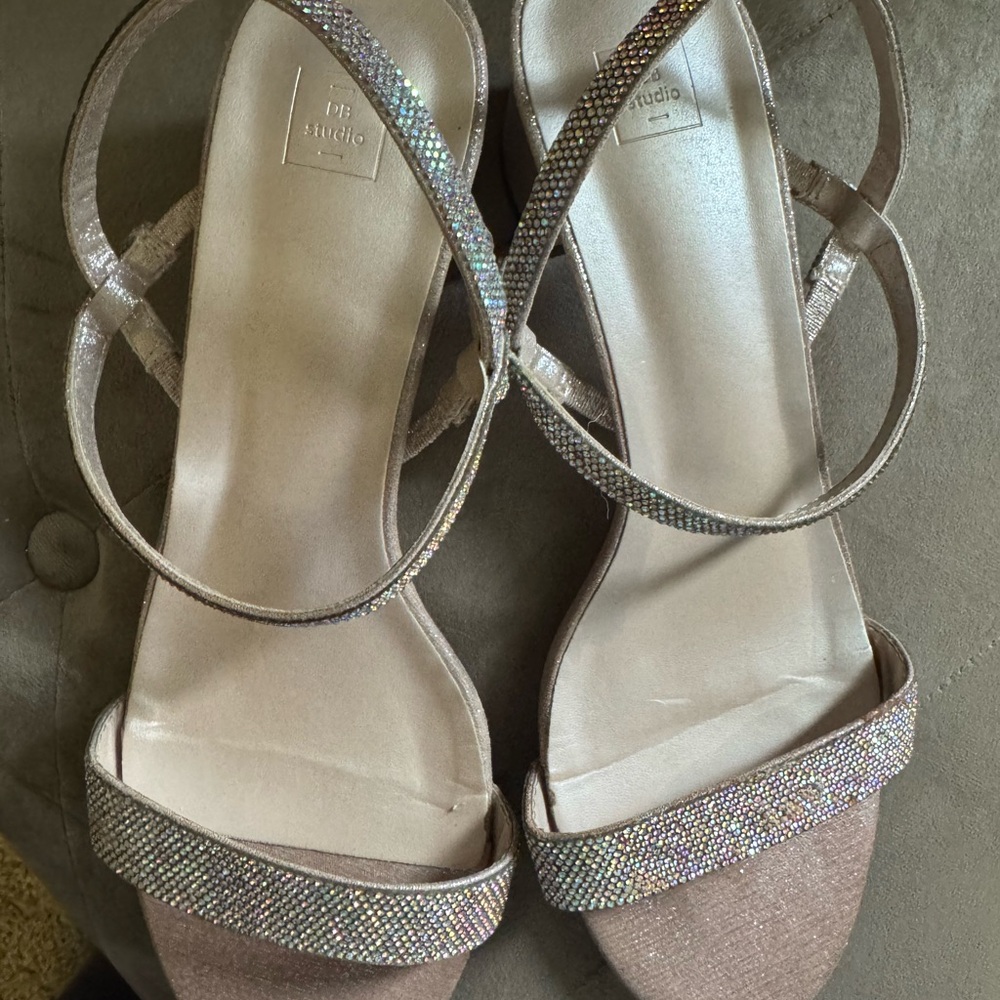 Sparkly Rhinestone Strap Sandals - Picture 3 of 8